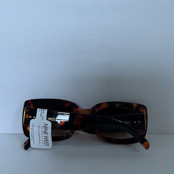 NWT NINE WEST TORTOISE SUNGLASSES EYEWEAR ACCESSORY - Picture 5 of 7